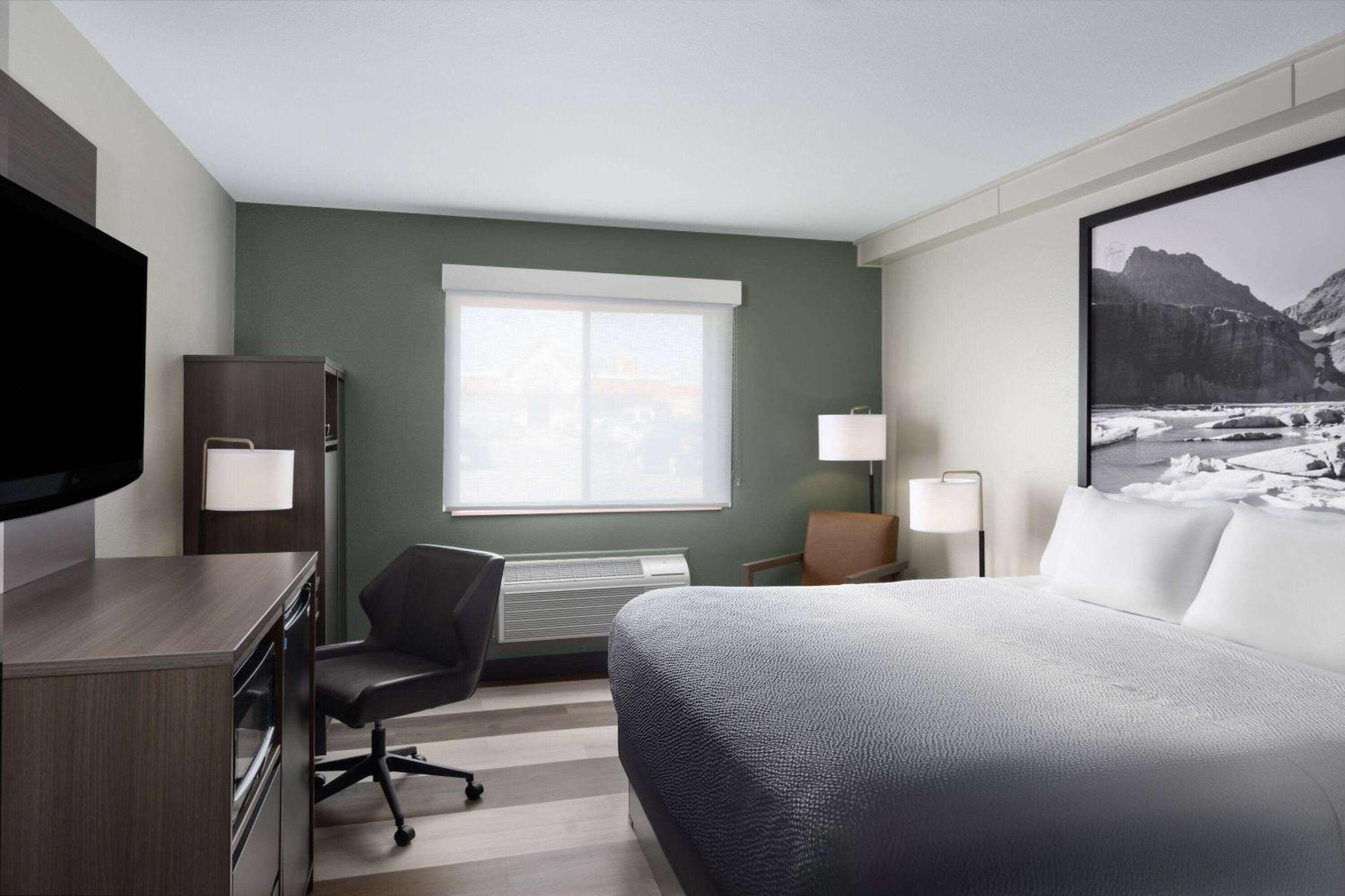 Super 8 By Wyndham Columbus Hotell Exteriör bild